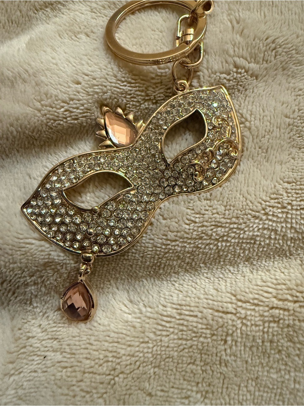 Gold Rhinestone Masquerade Mask Keychain - Women Accessories - Picture 2 of 4